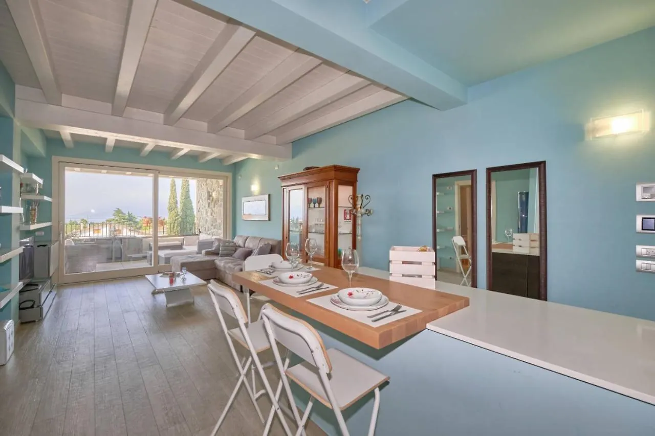 Warda B11 Apartment Desenzano del Garda 0*,  Italy